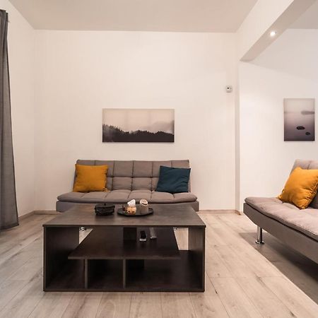 Urban Serenity Gem In Kallithea Neighbourhood! Атина Екстериор снимка