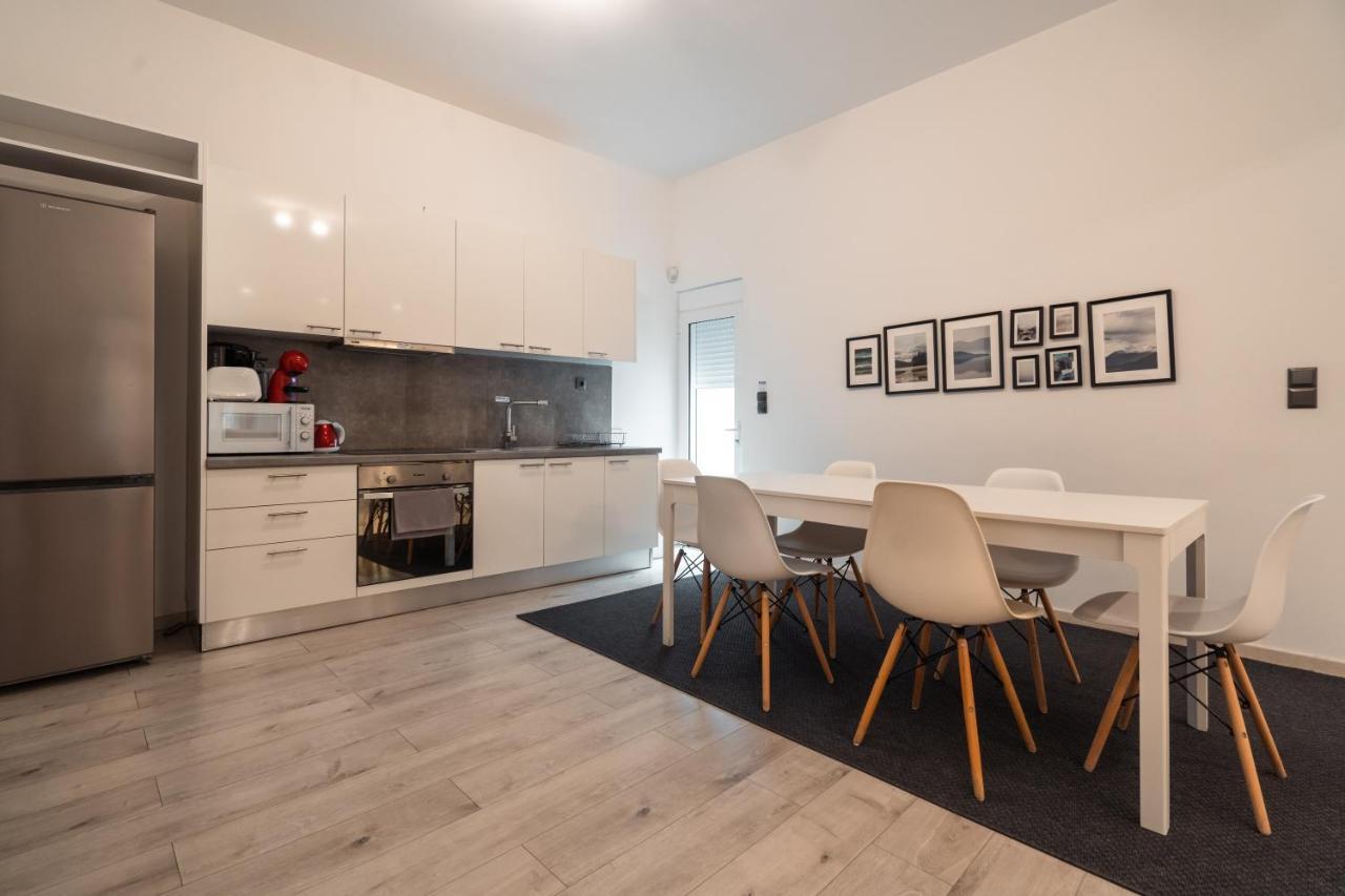 Urban Serenity Gem In Kallithea Neighbourhood! Атина Екстериор снимка