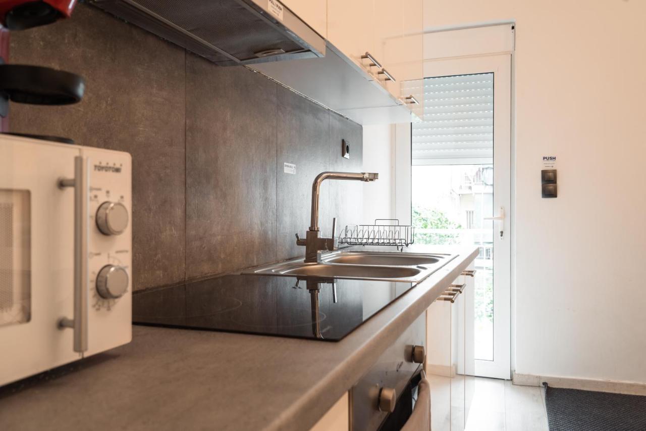 Urban Serenity Gem In Kallithea Neighbourhood! Атина Екстериор снимка