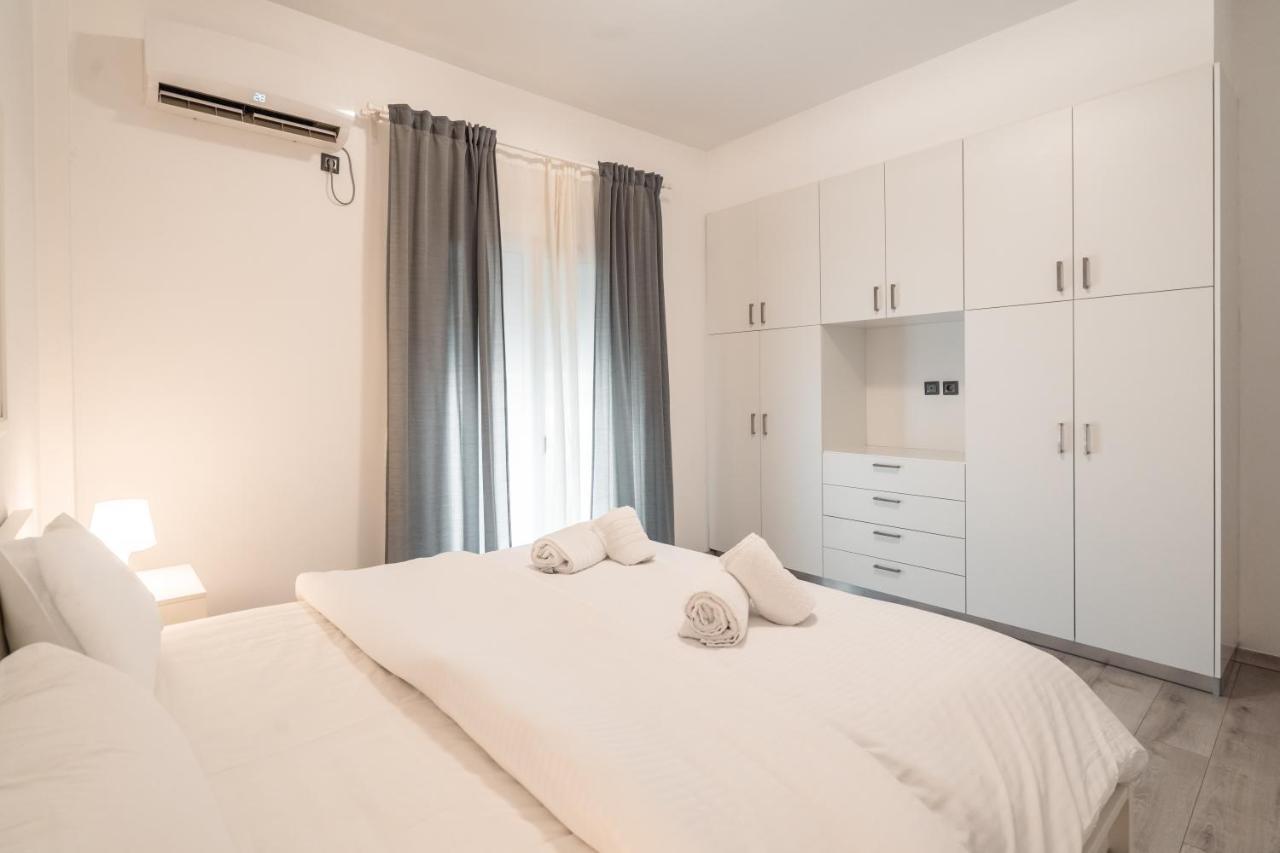 Urban Serenity Gem In Kallithea Neighbourhood! Атина Екстериор снимка