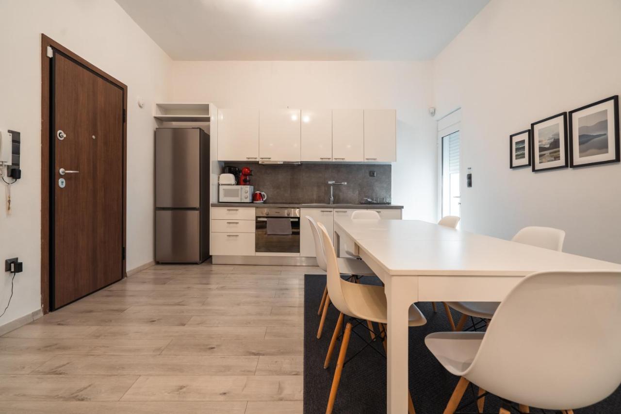 Urban Serenity Gem In Kallithea Neighbourhood! Атина Екстериор снимка