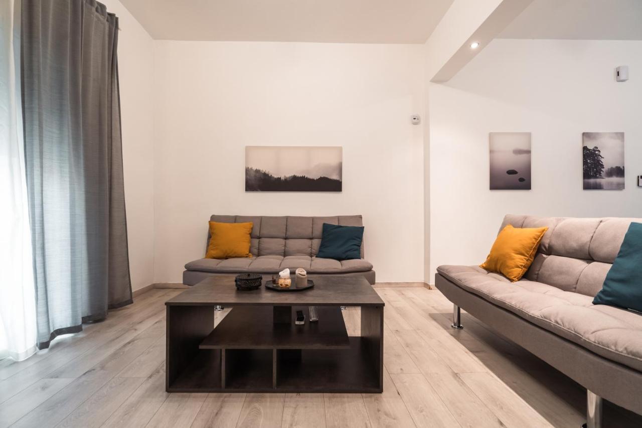 Urban Serenity Gem In Kallithea Neighbourhood! Атина Екстериор снимка