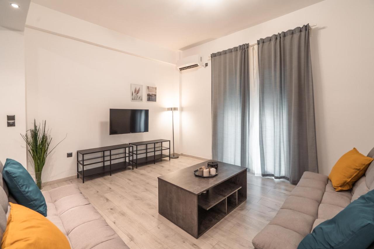 Urban Serenity Gem In Kallithea Neighbourhood! Атина Екстериор снимка